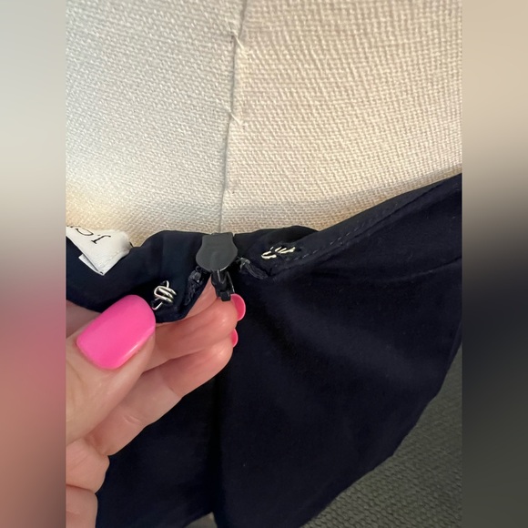 π π΅ NWOT J.CREW Navy Scalloped Hem Pencil Skirt | Womenβs Sz 0 - Picture 6 of 9